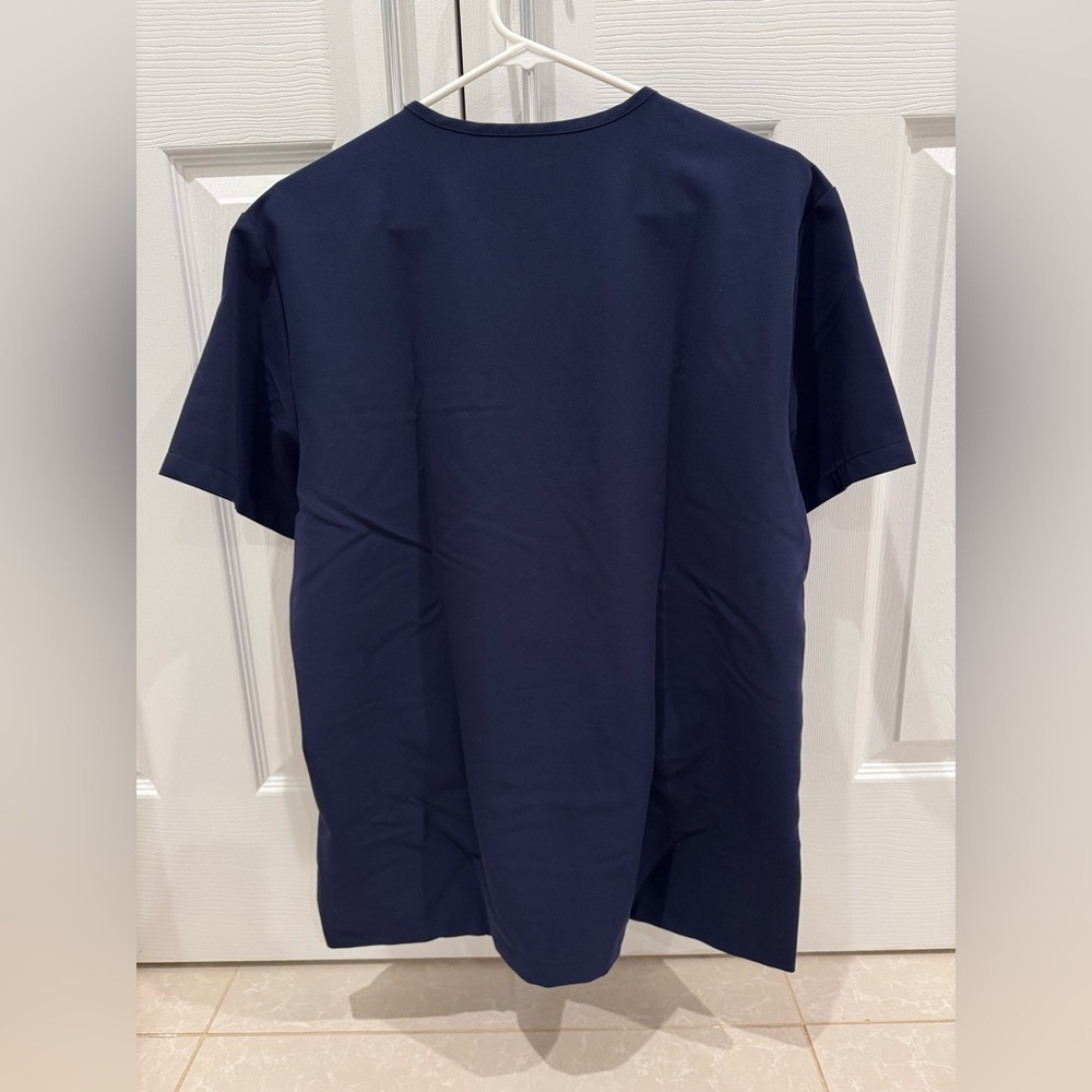 Jaanuu Men's Navy Blue Scrub Top - Picture 2 of 5